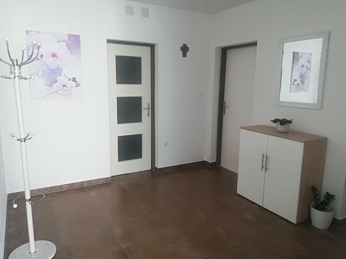 Apartman Franc Zára Kültér fotó